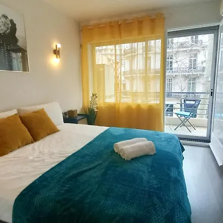 Palais Carnot With Balcony And A C 아파트 *
