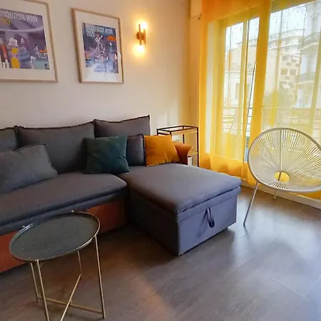 Palais Carnot With Balcony And A C Apartamento *